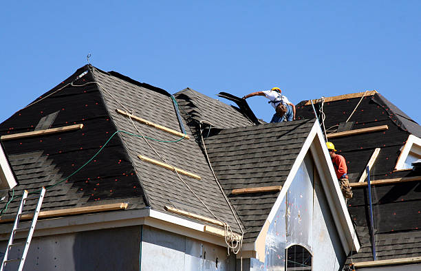 Best Best Roofing Contractors  in East Franklin, NJ